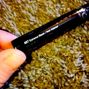 NYC Liquid Eyeliner 887 EXTREME BLACK BRAND NEW NO PACKAGING 1